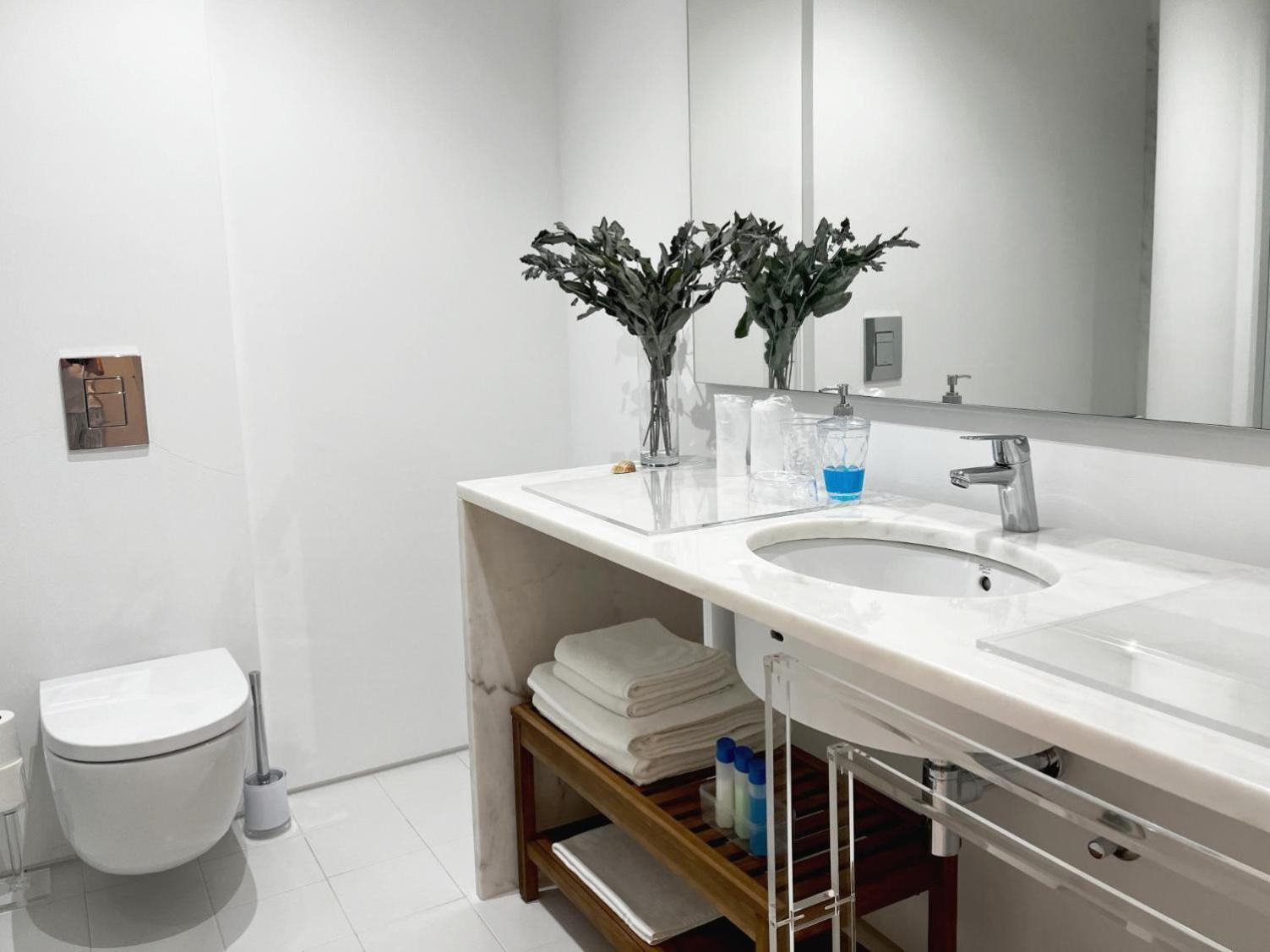 Signature Guesthouse Porto Quarto foto
