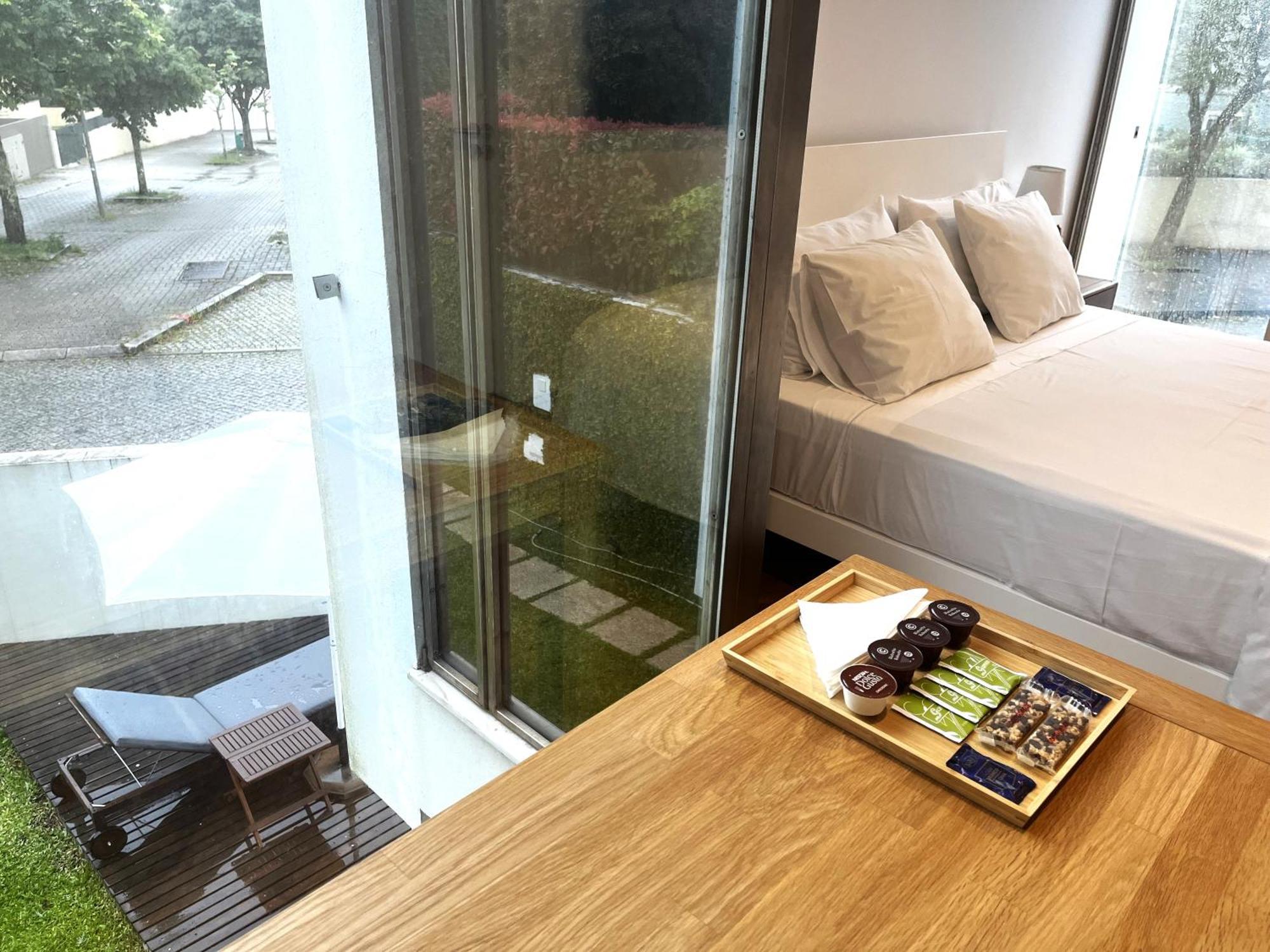 Signature Guesthouse Porto Quarto foto